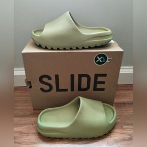 Size 8 - Men’s Adidas Yeezy Slide Resin Green FZ5904 100% Authentic WITH BOX